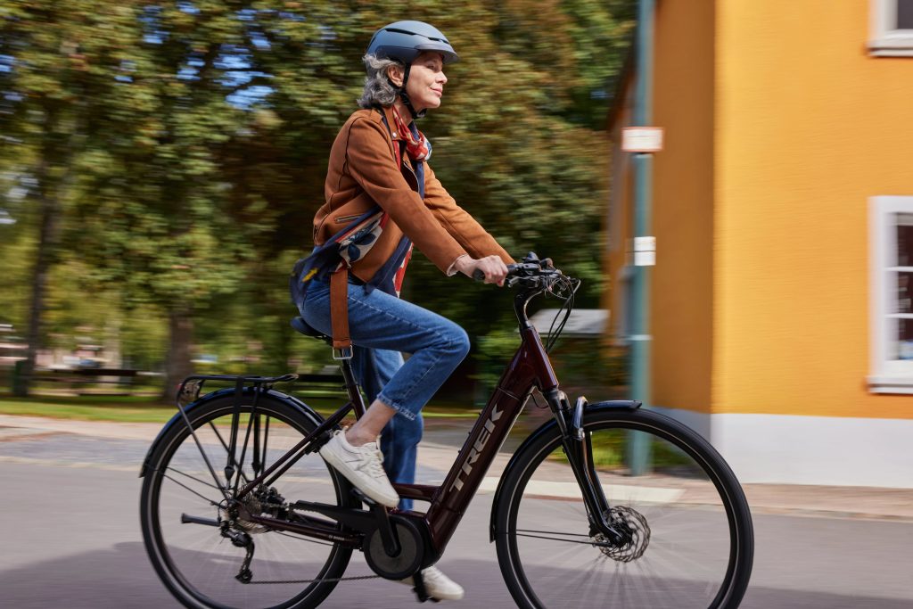 Trek elcykel lågt insteg.